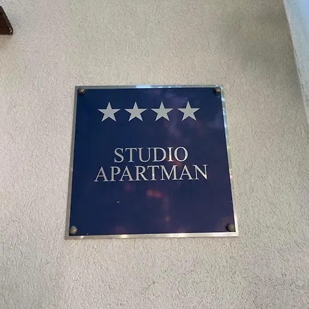 Mladenka Apartamento Supetar