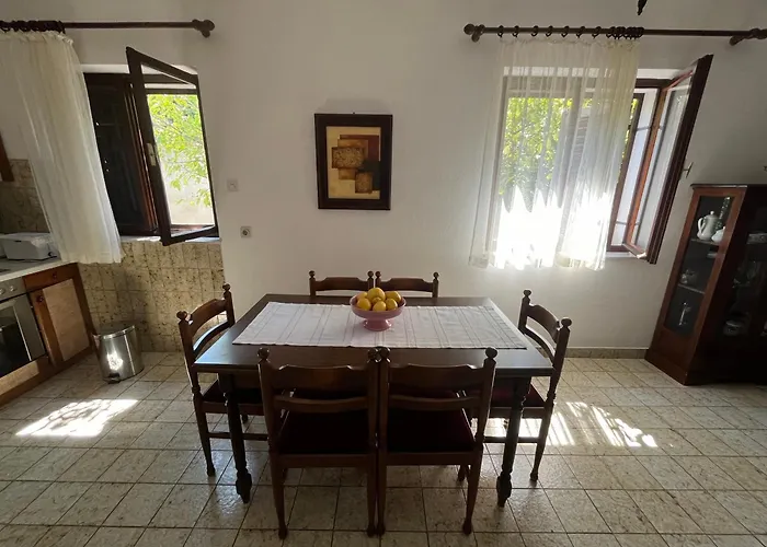 Apartament Mladenka *